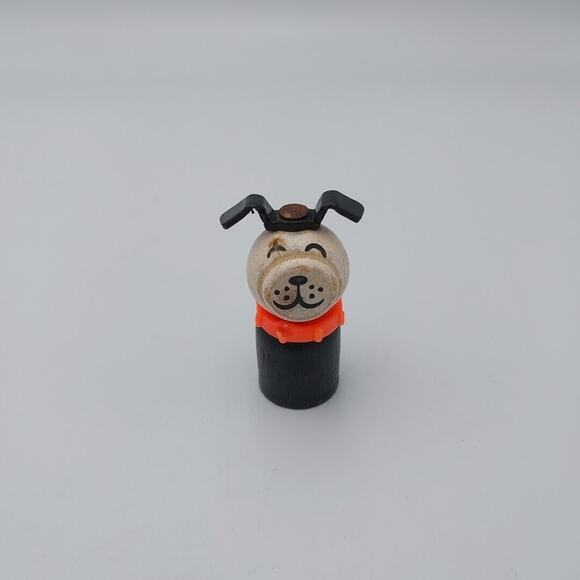 1967 WOOD BODY & HEAD FISHER PRICE LITTLE PEOPLE STRAIGHT LUCKY DOG RED COLLAR - Picture 1 of 3